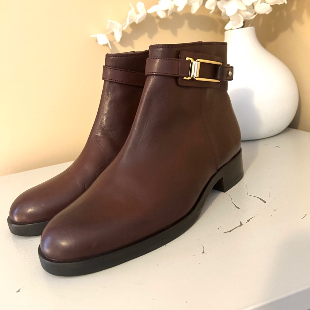 Like New La Canadienne Brown Leather Ankle Boot with Buckle Strap Size 36 - Picture 8 of 16